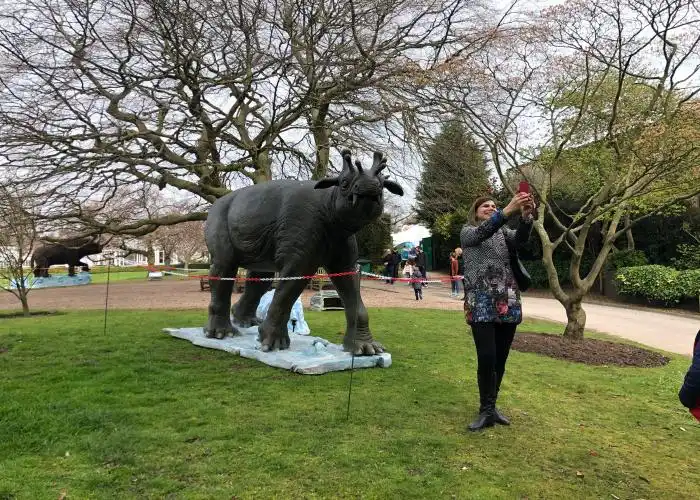 animatronic attractions in UK