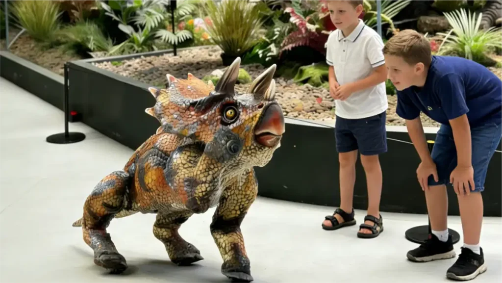 interactive dinosaur exhibit 1