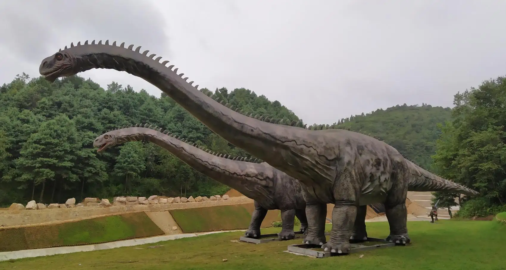 The Realistic Animatronics Brachiosaurus Created by Sanhe
